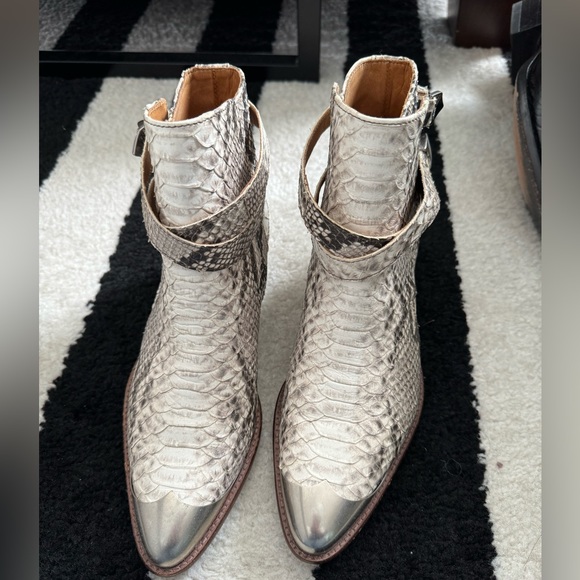 Isabel Marant Silver Heeled Boots - Picture 1 of 6